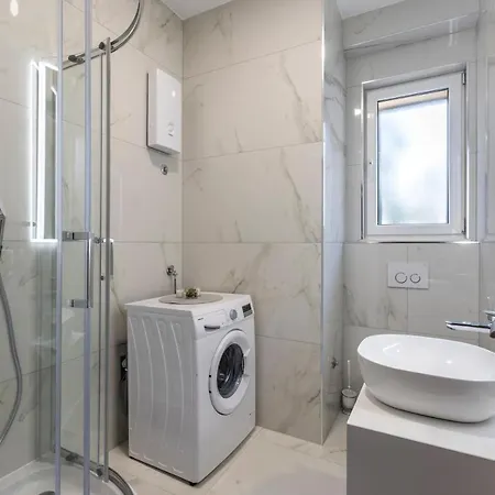 Meri Very And Beautiful