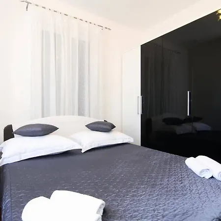 Villa Meri Very Central And Beautiful Apartment Apartment