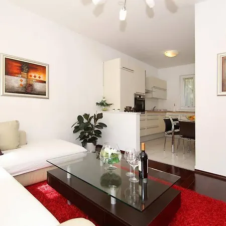Villa Meri Very Central And Beautiful Apartment * Split
