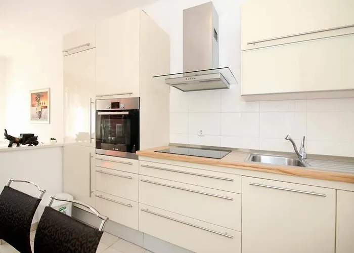 Meri Very And Beautiful